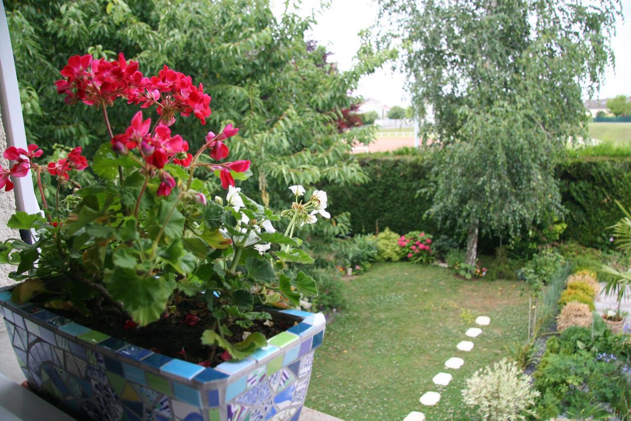 Les Suites Champenoises Tinqueux Exterior photo